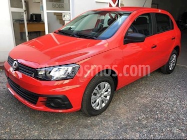 foto Volkswagen Gol Trend 5P Pack II usado (2014) color Rojo precio $240.000