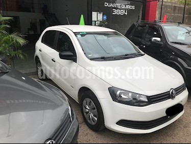 foto Volkswagen Gol Trend 5P Pack II usado (2013) color Blanco precio $320.000