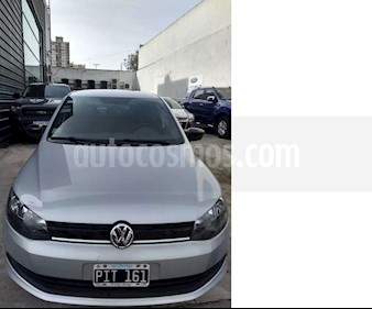foto Volkswagen Gol Trend 5P Sportline usado (2015) color Gris Cuarzo precio $319.000