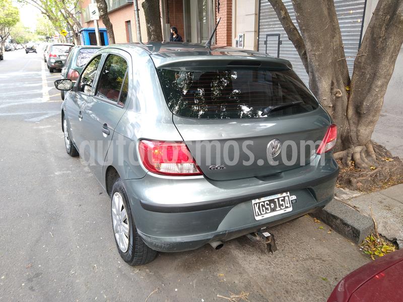 foto Volkswagen Gol Trend 5P Pack II usado (2011) color Gris Vulcano precio $450.000