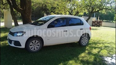 foto Volkswagen Gol Trend 5P Trendline usado (2018) color Blanco precio $350.000