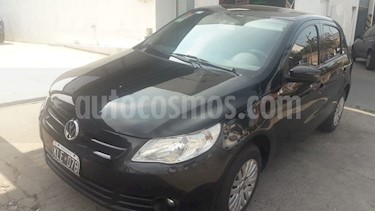 foto Volkswagen Gol Trend 5P Pack I Plus usado (2011) color Negro precio $289.000