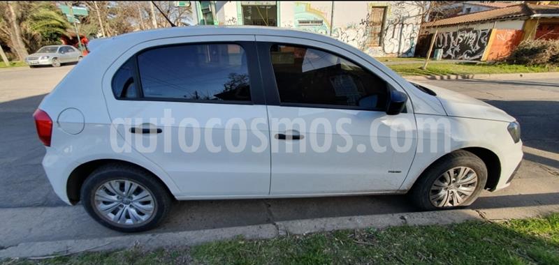 foto Volkswagen Gol Trend 5P Trendline usado (2017) color Blanco Cristal precio $600.000