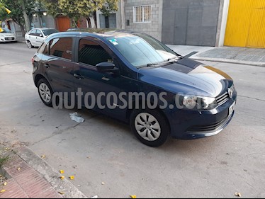 Volkswagen Gol Trend 5P Pack I usado (2015) color Azul precio $430.000