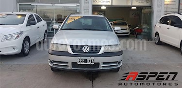 foto Volkswagen Gol 3P 1.6 CL usado (2003) color Gris Claro precio $140.000