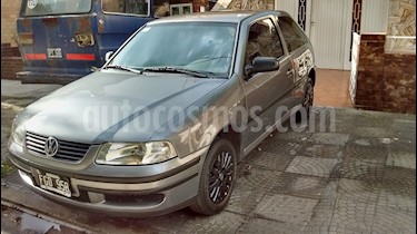foto Volkswagen Gol 3P 1.6 Comfortline usado (2005) color Gris precio $139.000