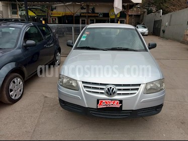 foto Volkswagen Gol 5P 1.6 GL Mi usado (2009) color Gris Claro precio $155.000