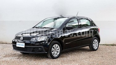 foto Volkswagen Gol 5P 1.6 Mi GL usado (2018) color Negro precio $460.000