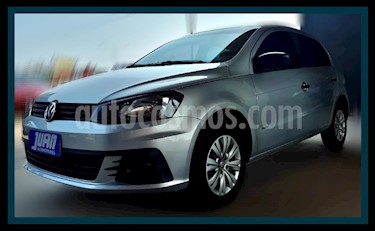 Foto Volkswagen Gol 5P 1.6 Mi GL usado (2018) color Gris Claro precio $530.000