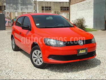 Volkswagen Gol 5P 1.6 GL Plus usado (2015) color Rojo precio $210.000