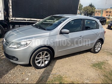 foto Volkswagen Gol Comfortline usado (2011) color Plata precio $22.000.000