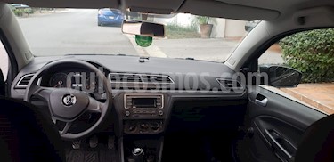 Volkswagen Gol Comfortline usado (2017) color Gris Urano precio $140,000