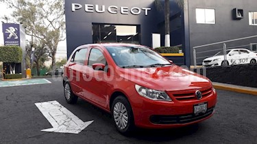 foto Volkswagen Gol Trendline Ac usado (2011) color Rojo Flash precio $84,900