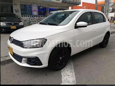 Foto venta Carro usado Volkswagen Gol Trendline (2017) color Blanco Cristal precio $31.400.000