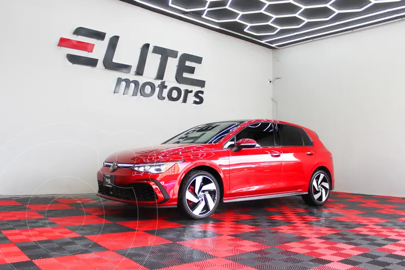 Foto Volkswagen Golf GTI 2.0T DSG usado (2024) color Rojo precio $699,900