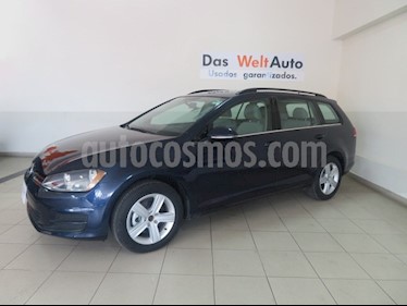 Foto venta Auto Seminuevo Volkswagen Golf Sportwagen Diesel DSG (2016) color Azul Tormenta precio $255,836
