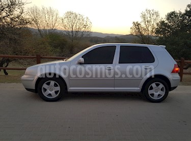 Foto Volkswagen Golf 5P 1.6 Format usado (2001) color Gris precio $265.000