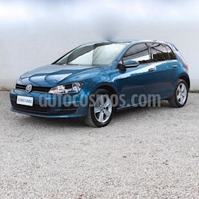 Foto Volkswagen Golf 5P 1.6 Impulse usado (2015) color Azul Celeste precio $644.000