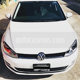 Foto venta Auto Seminuevo Volkswagen Golf Comfortline (2016) color Blanco precio $205,000