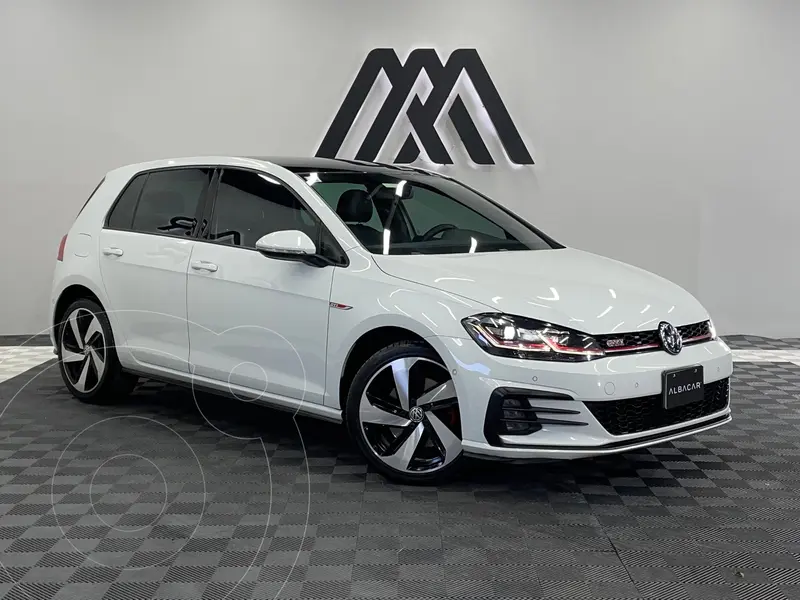 Foto Volkswagen Golf Highline DSG usado (2020) color Blanco precio $508,999