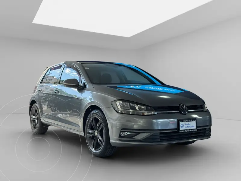 Foto Volkswagen Golf Highline DSG usado (2019) color Gris precio $319,000