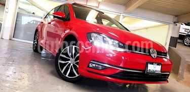 foto Volkswagen Golf 5p Highline L4/1.4/T Aut usado (2018) color Rojo precio $325,000