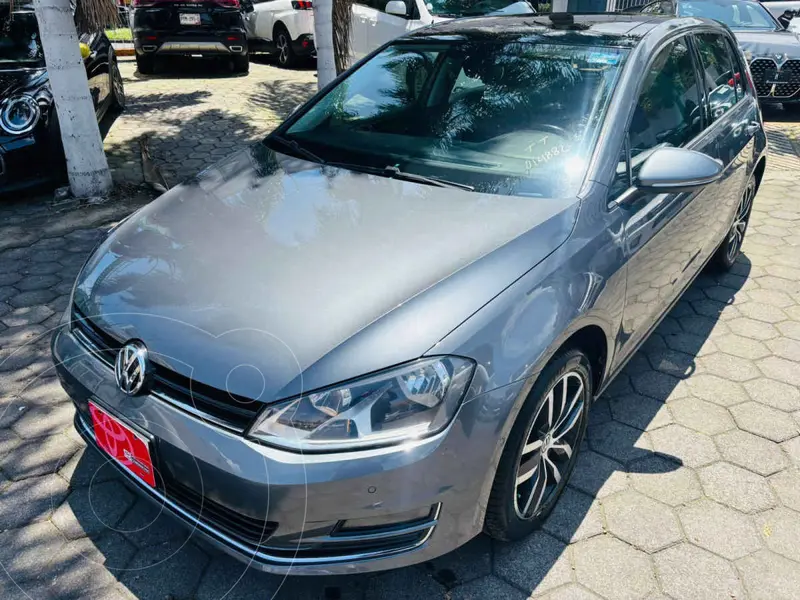 Foto Volkswagen Golf Highline DSG usado (2017) color Gris precio $269,000
