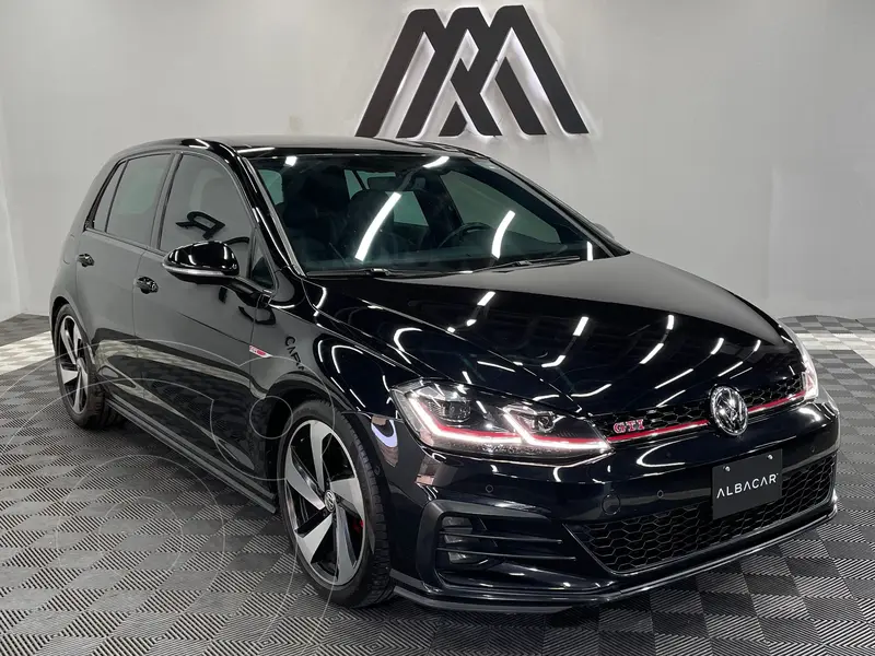 Foto Volkswagen Golf Highline DSG usado (2020) color Negro precio $492,999