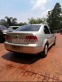 Foto venta Carro usado Volkswagen Jetta Clasico 2.0L Europa (2011) color Plata precio $22.000.000