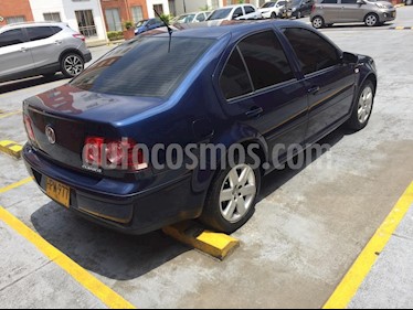 foto Volkswagen Jetta Clásico 2.0L Trendline Full usado (2014) color Azul precio $29.900.000