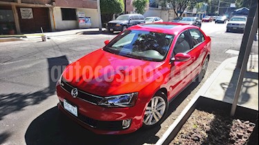 foto Volkswagen Jetta GLI 2.0T DSG usado (2013) color Rojo precio $190,000