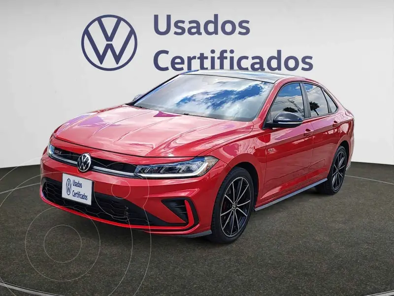 Foto Volkswagen Jetta GLI 2.0L TSI usado (2025) color Rojo financiado en mensualidades(enganche $165,135 mensualidades desde $12,633)
