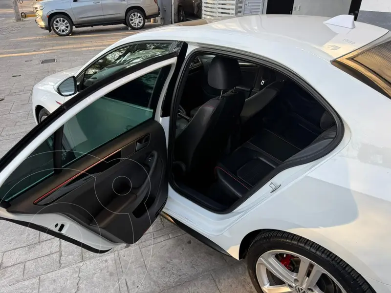 volkswagen jetta-gli