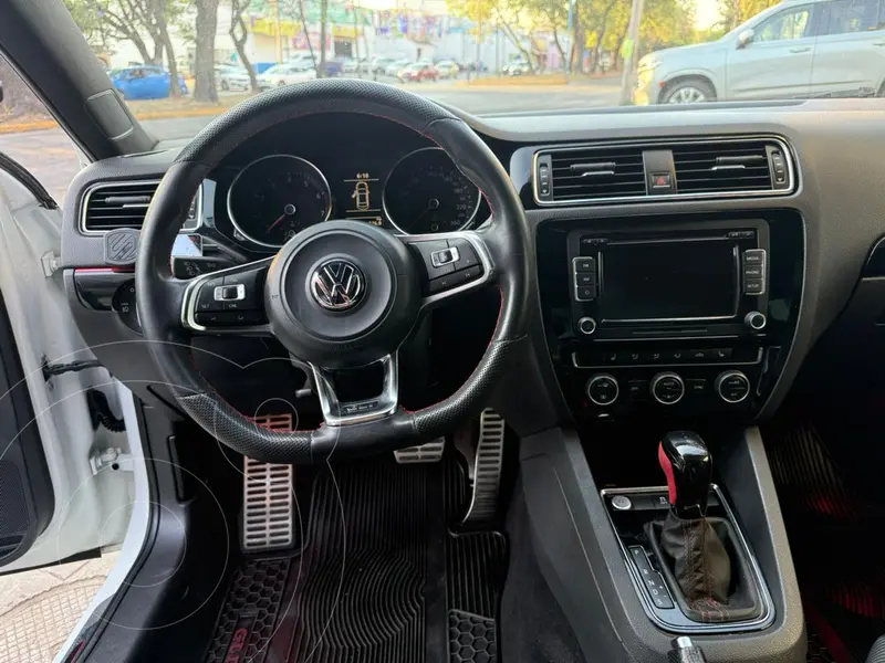 volkswagen jetta-gli