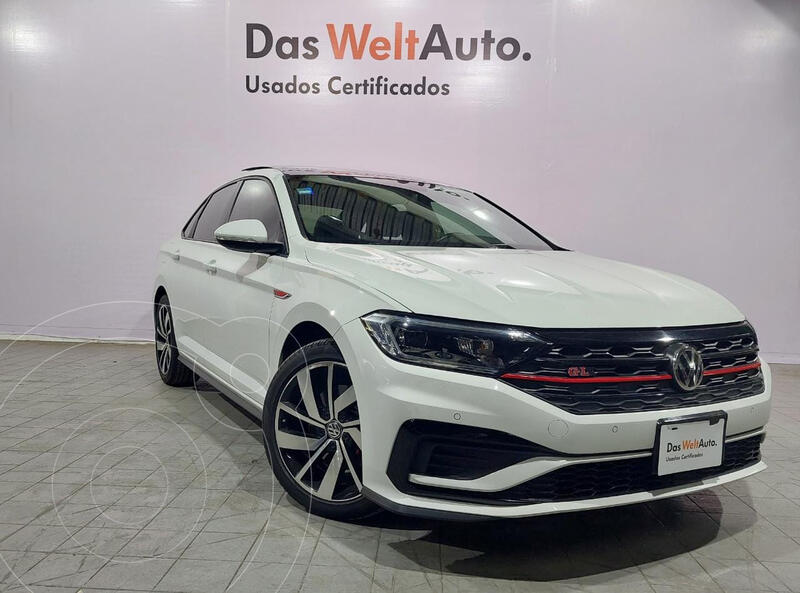 Foto Volkswagen Jetta GLI 2.0T DSG Edicion Aniversario usado (2019) color Blanco precio $509,000