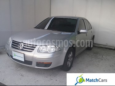 Foto venta Carro usado Volkswagen Jetta 2.0L Comfortline (2015) color Plata Reflex precio $27.900.000