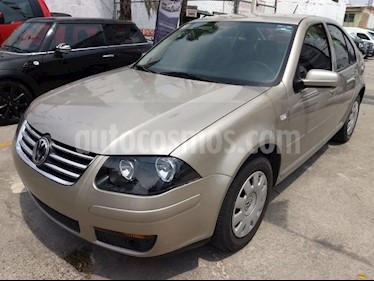 foto Volkswagen Jetta CL usado (2014) color Dorado precio $135,000