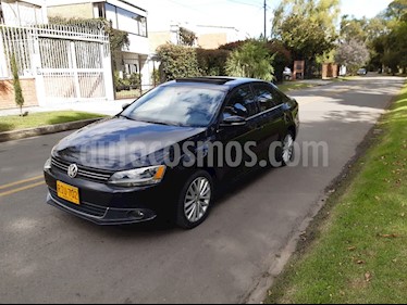 foto Volkswagen Jetta 2.5L Comfortline Aut usado (2011) color Negro precio $32.900.000