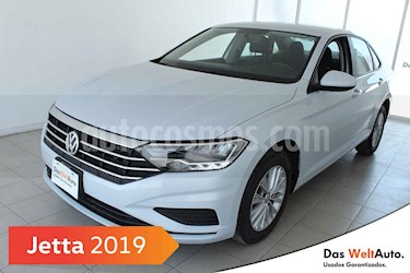 Foto venta Auto usado Volkswagen Jetta Comfortline 2.0 Aut (2019) color Blanco precio $315,000