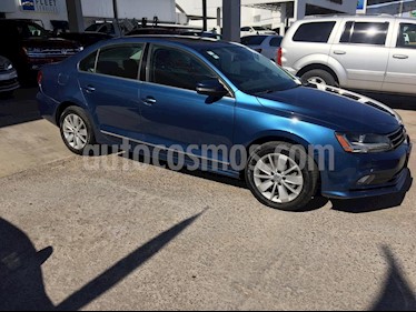 Foto venta Auto usado Volkswagen Jetta Comfortline Tiptronic (2017) color Azul precio $245,000