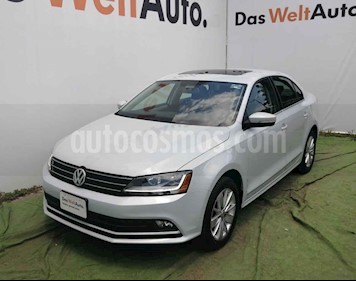 foto Volkswagen Jetta Comfortline Tiptronic usado (2018) color Blanco precio $277,000