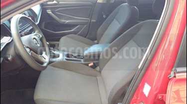 foto Volkswagen Jetta Comfortline Tiptronic usado (2019) color Rojo precio $258,900
