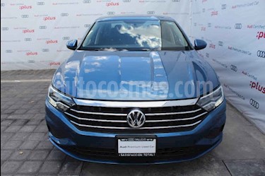 foto Volkswagen Jetta Comfortline usado (2019) color Azul precio $275,001