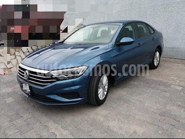 foto Volkswagen Jetta Comfortline usado (2019) color Azul precio $325,000