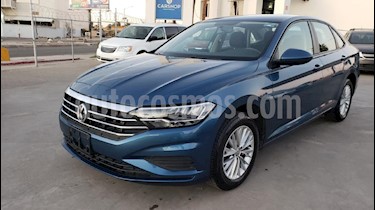 Foto venta Auto usado Volkswagen Jetta Comfortline (2019) color Azul precio $307,900