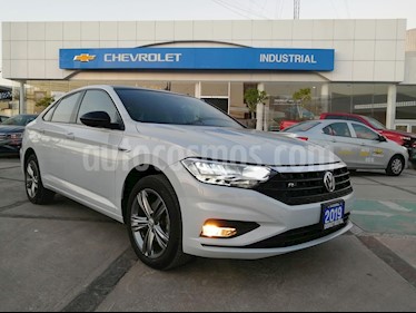 foto Volkswagen Jetta R-Line Tiptronic usado (2019) color Plata precio $359,000