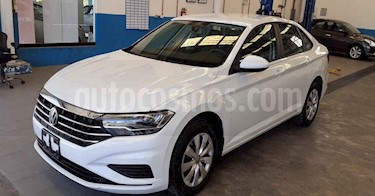 Volkswagen Jetta 4p Trendline L4/1.4/T Aut usado (2019) color Blanco precio $239,900