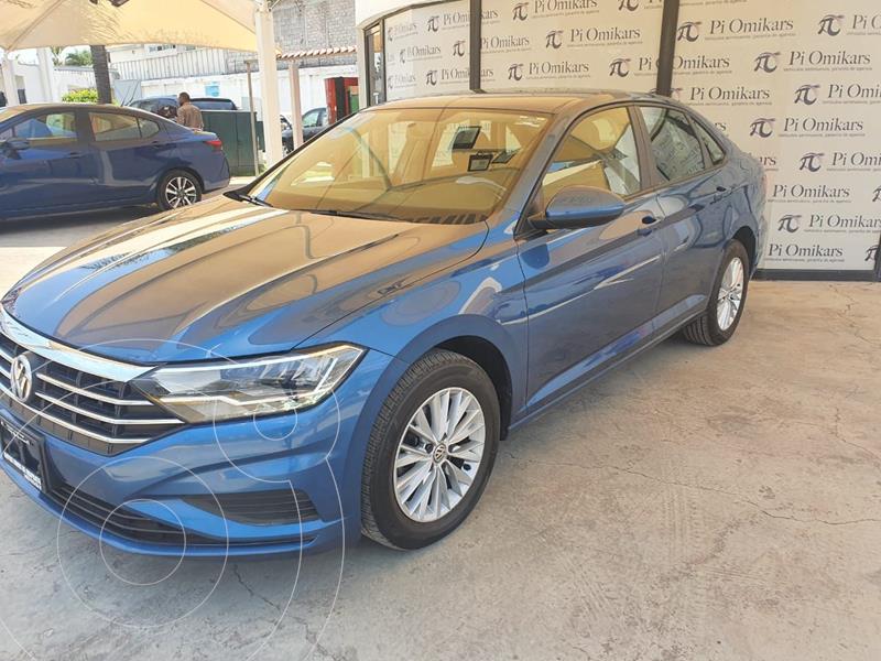 Foto Volkswagen Jetta Comfortline Tiptronic usado (2019) color Azul precio $298,000