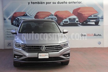 foto Volkswagen Jetta Highline Tiptronic usado (2019) color Plata precio $375,000