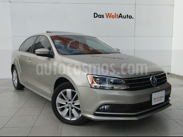 Volkswagen Jetta Comfortline Tiptronic usado (2016) color Bronce precio $210,000
